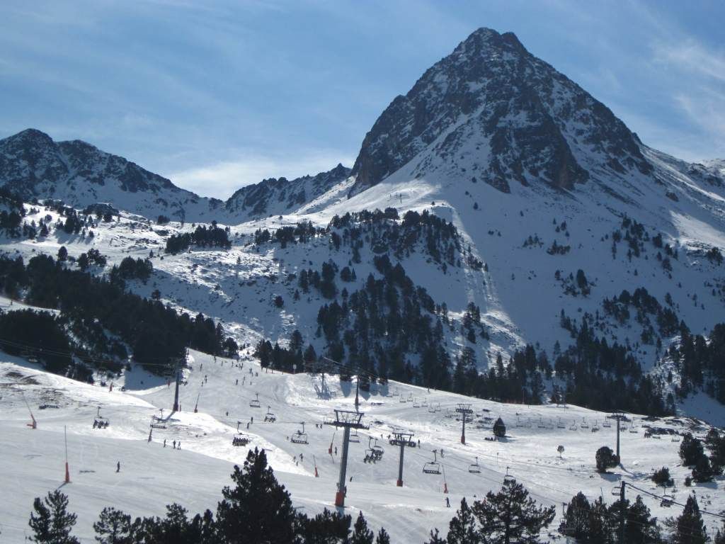 grau.jpg